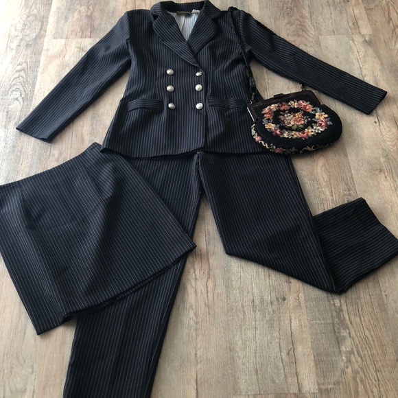 Victoria Ashley New York Pants - Victoria Ashley NY 3pc skirt pant jacket suit 7/8